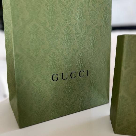 Gucci Gift Box & Shopping Bag Set - Picture 8 of 16